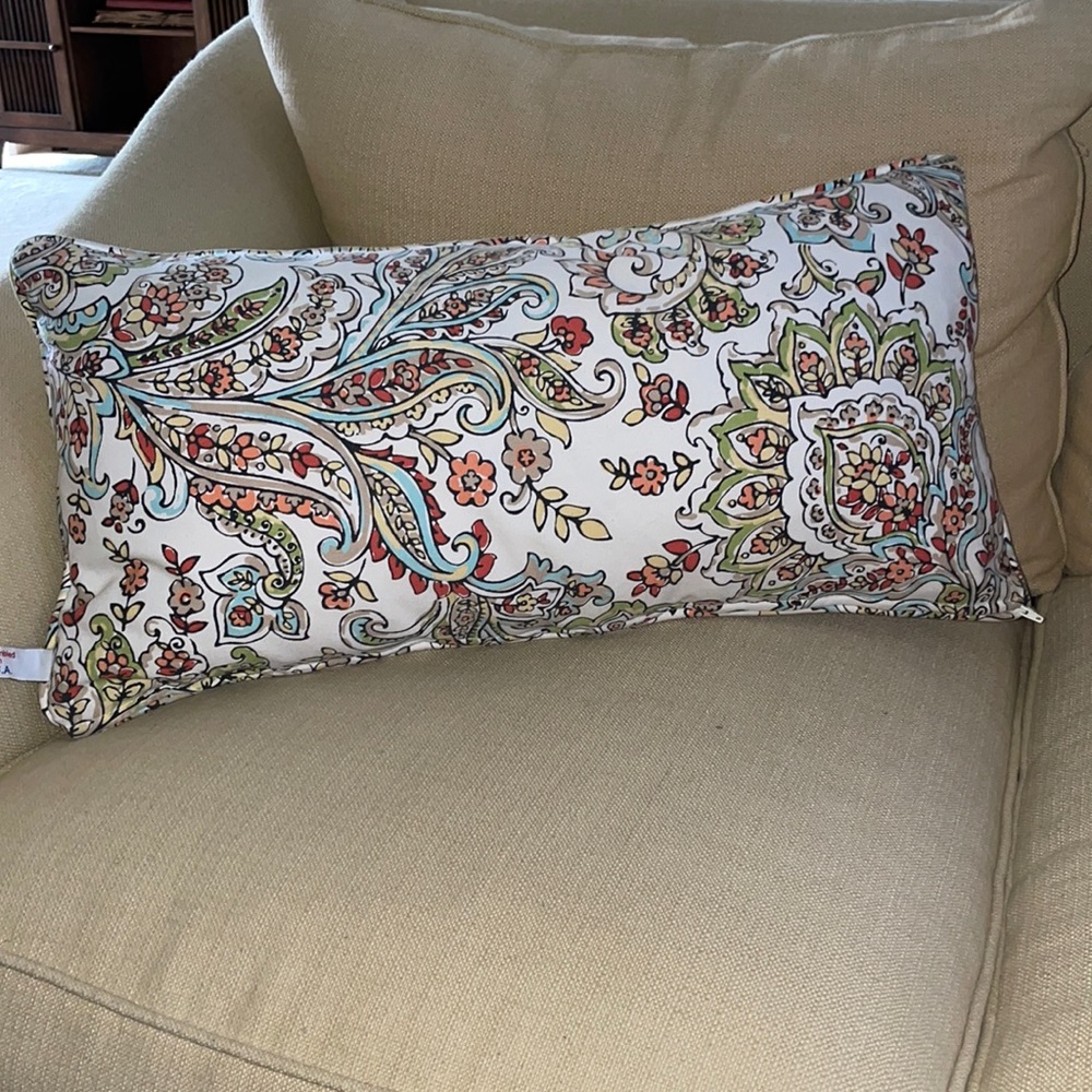 Newport Down Accent Pilliow